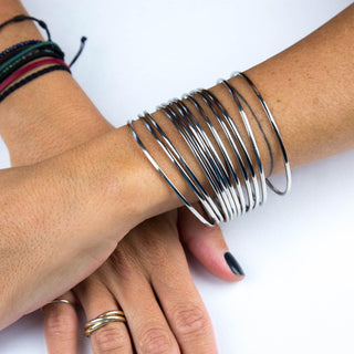 BANGLES