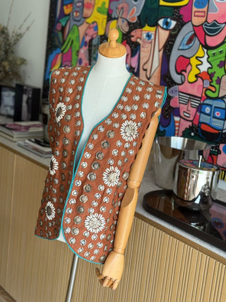 Wander Wolf Vest