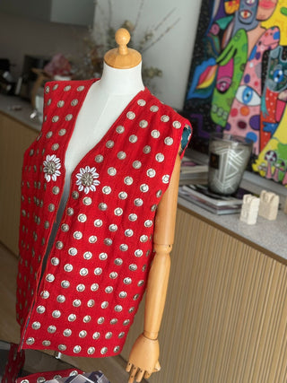 Wander Wolf Vest