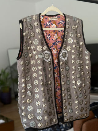 Wander Wolf Vest