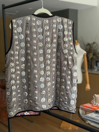 Wander Wolf Vest