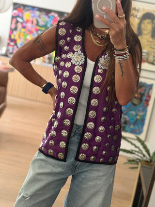 Wander Wolf Vest