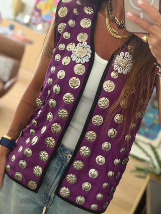 Wander Wolf Vest